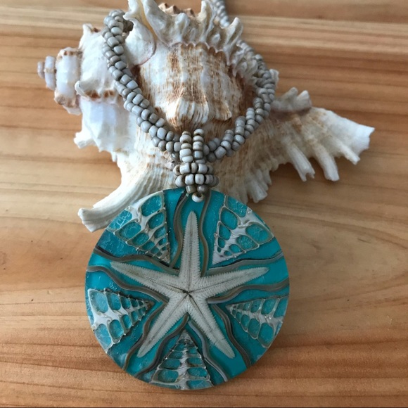 Shell Necklaces - Picture 5 of 5